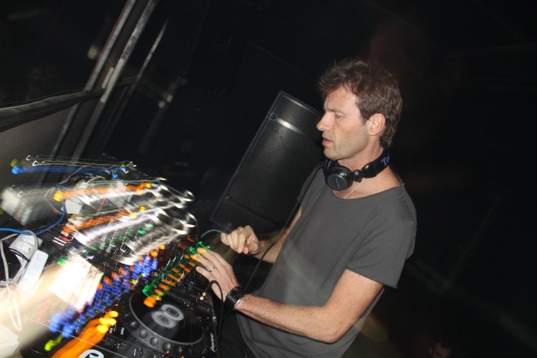 JK58 Inca Rhythm w Hernan Cattaneo